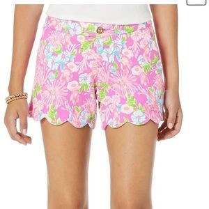 Lilly Pulitzer Buttercup knit shorts